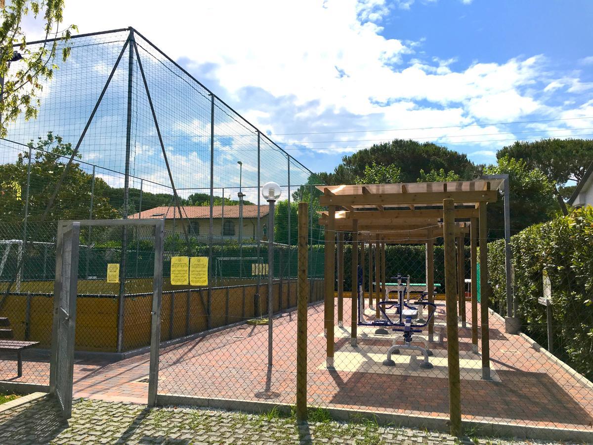 Camping Apuano Marina di Massa Εξωτερικό φωτογραφία